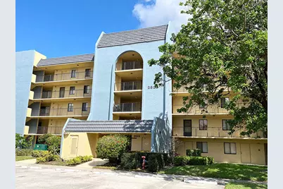 2828 Tennis Club Drive, Unit #207, West Palm Beach, FL 33417 - Photo 7