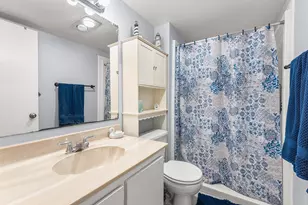 215 Lake Dora Dr, West Palm Beach, FL 33411 - Photo 23