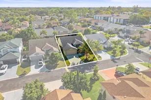 113 Cypress Ln, Royal Palm Beach, FL 33411 - Photo 19