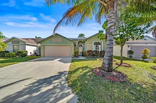 113 Cypress Ln, Royal Palm Beach, FL 33411 - Photo 25