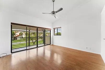 18 Via De Casas Sur, Unit #205, Boynton Beach, FL 33426 - Photo 7
