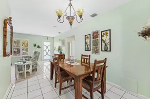 3421 Eastview Ave, West Palm Beach, FL 33407 - Photo 9