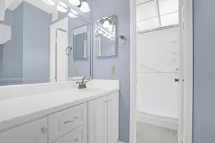 9933 N Belfort Cir, Tamarac, FL 33321 - Photo 17