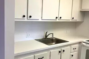 156 Suffolk D Unit, Boca Raton, FL 33434 - Photo 3