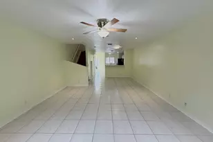 1910 Lakeview Dr W, Royal Palm Beach, FL 33411 - Photo 11