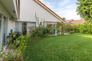 6155 Golf Villas Dr, Boynton Beach, FL 33437 - Photo 27