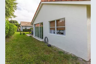 6155 Golf Villas Drive, Boynton Beach, FL 33437 - Photo 25