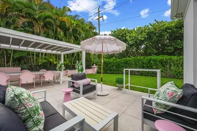 201 Bahama Lane, Palm Beach, FL 33480 - Photo 23