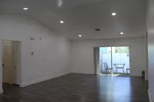 3240 SW 4th St, Deerfield Beach, FL 33442 - Photo 3