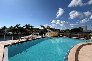 2000 NE 135th St, North Miami, FL 33181 - Photo 23