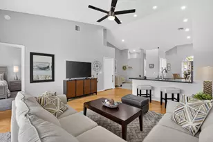 8470 Via Serena, Boca Raton, FL 33433 - Photo 15