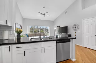 8470 Via Serena, Boca Raton, FL 33433 - Photo 9