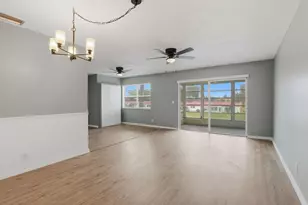 135 Lake Carol Dr E Unit, West Palm Beach, FL 33411 - Photo 5