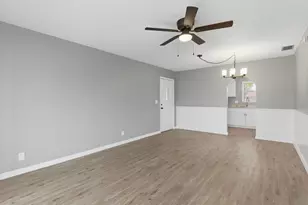 135 Lake Carol Dr E Unit, West Palm Beach, FL 33411 - Photo 7