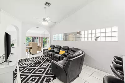 9707 Harbour Lake Circle, Boynton Beach, FL 33437 - Photo 17