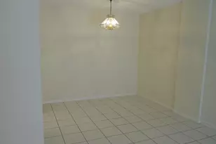 250 NE 20th St, Boca Raton, FL 33431 - Photo 15