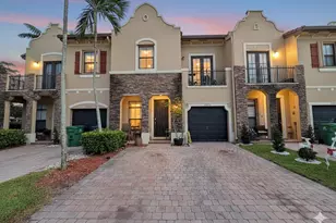 23715 SW 114th Pl, Homestead, FL 33032 - Photo 1