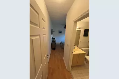 4083 Crystal Lake Drive, Unit #4083, Deerfield Beach, FL 33064 - Photo 9