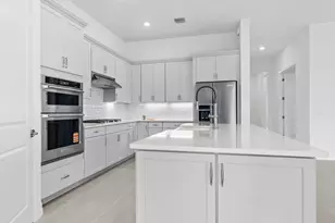 10717 Northbrook Cir, Palm Beach Gardens, FL 33412 - Photo 3