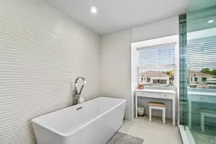 7150 W Lake Dr, Lake Clarke Shores, FL 33406 - Photo 27