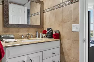 1050 Hillsboro Mile, Hillsboro Beach, FL 33062 - Photo 27