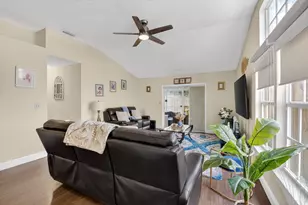 24 Misty Meadow Dr, Boynton Beach, FL 33436 - Photo 5