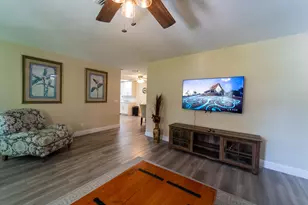 2131 Mark Dr, Lake Worth, FL 33461 - Photo 9