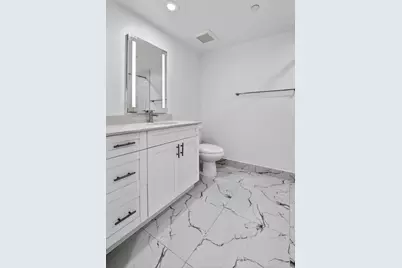 250 W Hidden Valley Boulevard, Unit #104, Boca Raton, FL 33487 - Photo 19