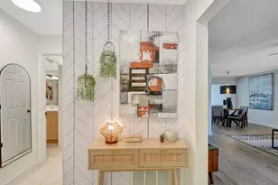 23 Colonial Club Dr, Boynton Beach, FL 33435 - Photo 5