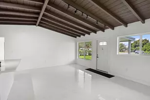 1530 NW 18th Ct, Fort Lauderdale, FL 33311 - Photo 7