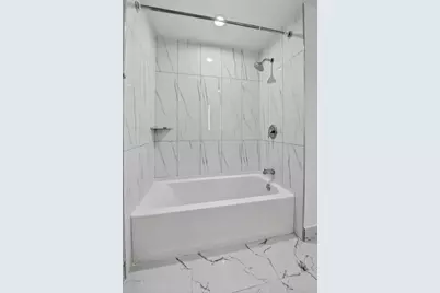 250 W Hidden Valley Boulevard #103, Boca Raton, FL 33487 - Photo 9
