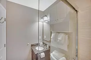 5022 Sunset Village Dr, Duck Key, FL 33050 - Photo 39