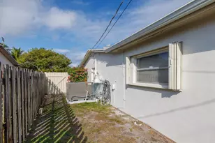 300 Michigan Pl, West Palm Beach, FL 33409 - Photo 29