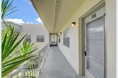 318 Monaco G Boulevard, Unit #G, Delray Beach, FL 33446 - Photo 7