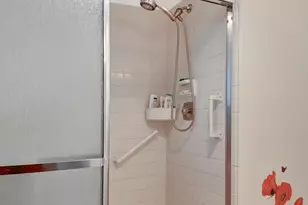 3951 Via Poinciana, Lake Worth, FL 33467 - Photo 19