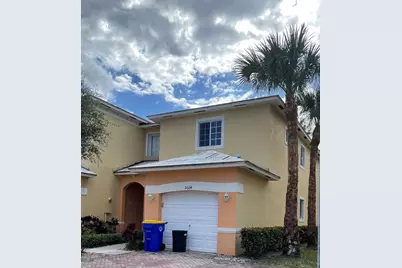 5024 SE Mariner Garden Circle, Stuart, FL 34997 - Photo 1