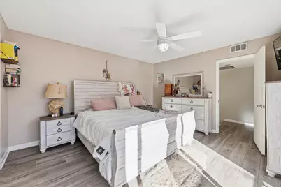 5804 SE Windsong Lane, Unit #220, Stuart, FL 34997 - Photo 19