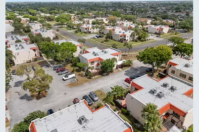 6327 Seven Springs Boulevard, Unit #B, Greenacres, FL 33463 - Photo 35
