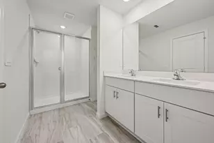 587 Salisbury Cir, Fort Pierce, FL 34982 - Photo 7