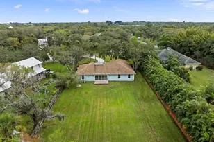 2351 Sweetwater Dr, Fort Pierce, FL 34981 - Photo 43