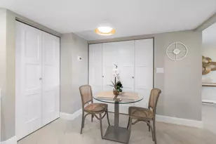 100 SE 5th Ave Unit, Boca Raton, FL 33432 - Photo 13