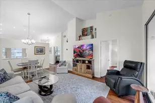 18081 SE Country Club Dr, Jupiter, FL 33469 - Photo 3