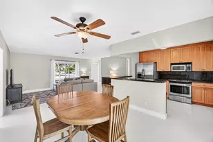 1200 SW 12th Terrace, Boca Raton, FL 33486 - Photo 9