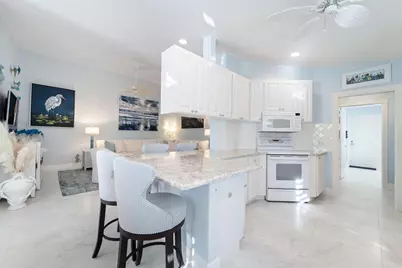 8544 SE Retreat Drive, Hobe Sound, FL 33455 - Photo 17