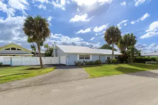 11 Majestic Way, Fort Pierce, FL 34949 - Photo 7