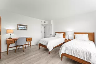 5440 N Ocean Dr, Singer Island, FL 33404 - Photo 31