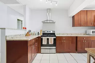 333 Mid Pines Rd, Lake Worth Beach, FL 33461 - Photo 9