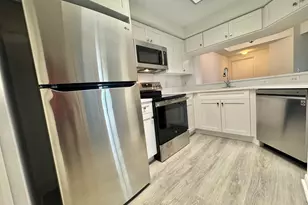 2725 Anzio Ct, Palm Beach Gardens, FL 33410 - Photo 11