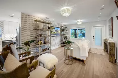 913 S Lakeside Place, Lantana, FL 33462 - Photo 13