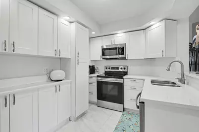 3700 Galt Ocean Drive #214, Fort Lauderdale, FL 33308 - Photo 13